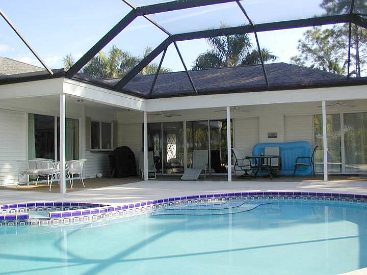 fla052.jpg, 57482 bytes, 3/13/04