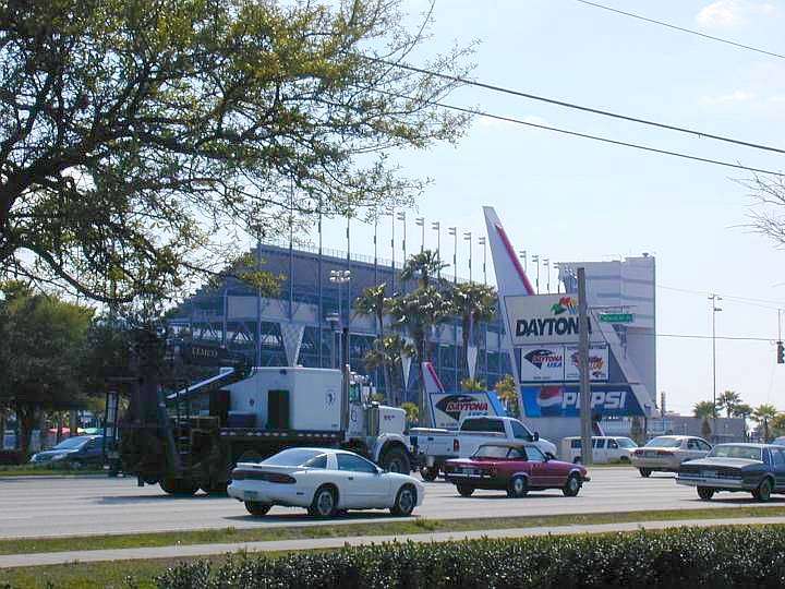 fla124.jpg, 75286 bytes, 3/13/04